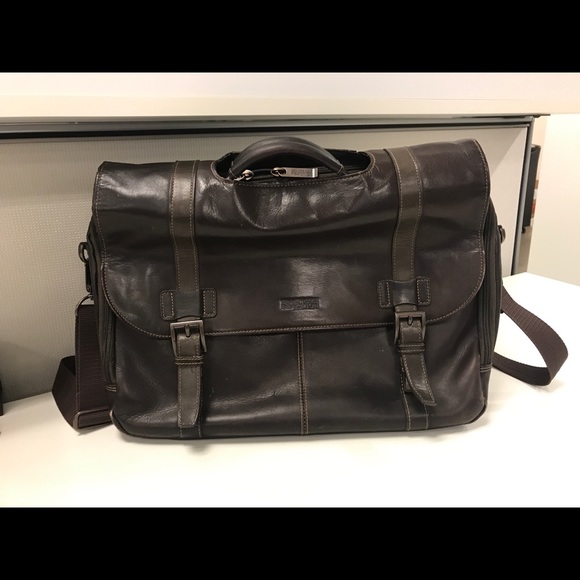 kenneth cole men's messenger bag